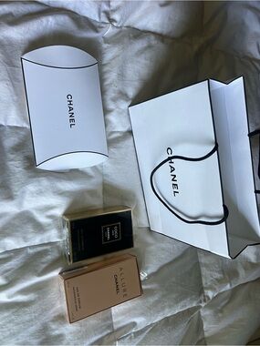 Chanel Coco & Allure Eau de Parfum Gift Set - White/Black Packaging